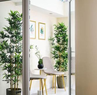 Patchway House | Home designed for contractors and families