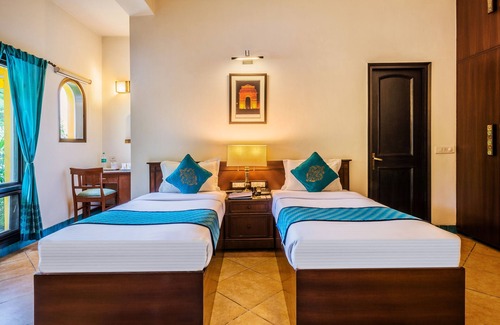 Greater Kailash I Hotel | Home@F37