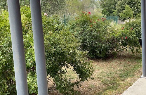 Saint-Saturnin-les-Avignon House | Homerez - Cozy House in Saint-Saturnin, pool
