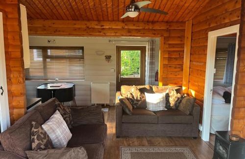 Bronaber House | Home From Home LogCabin