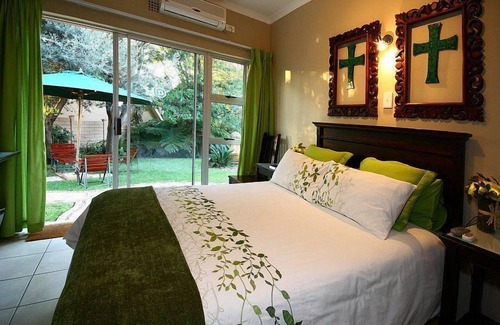 Rustenburg House | Home Guesthouse