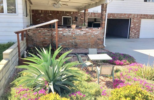 Redlands House | Home In Charming Historical Town nNear Forest Falls and Big Bear Lake. Pets We❤️