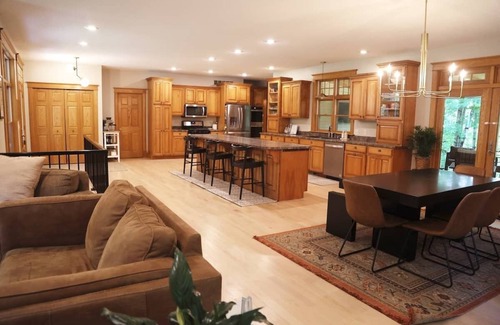 Cannon Falls House | Home in the Woods. Between Rochester & Minneapolis