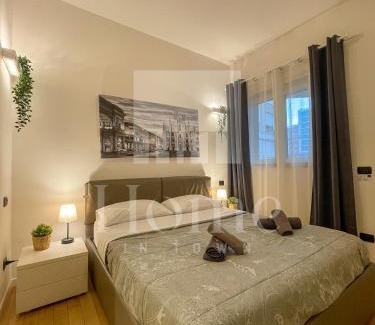 Centro Direzionale Apartment | Home In Town - Porta Nuova District