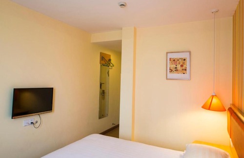 North Chaoyang Hotel | Home Inn Beijing Shaoyaoju Literature Museum