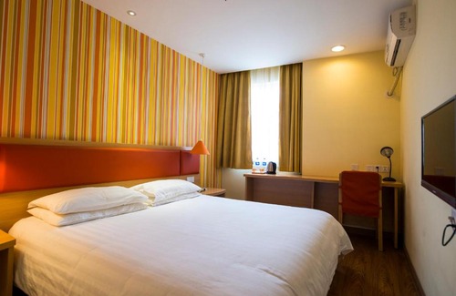 North Chaoyang Hotel | Home Inn Beijing Shaoyaoju Literature Museum