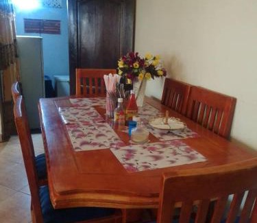 Entebbe House | Home Inn Entebbe
