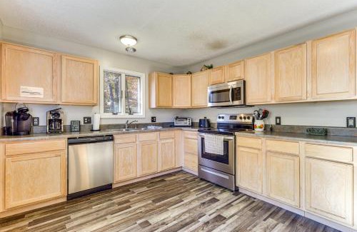 Massanutten House | Home Less Than 2 Mi to Mtn Greens Golf, Massanutten Ski!