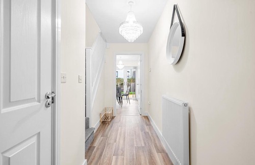 Derby Apartment | Home near Royal Derby Hospital, free parking