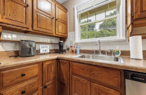 Spanish Lake House | Home Near STL Safari Zoo