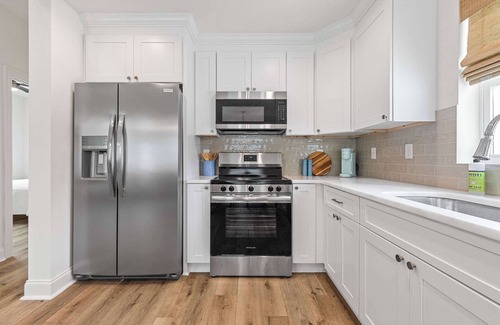 Youngsville House | Home Run House | King Bed + Loft | Sports Complex