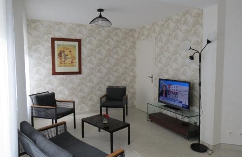 Downtown Angers Apartment | Home SAINT-MAURILLE