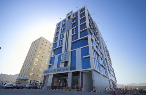Azaiba Apartment | Home Station Hotel
