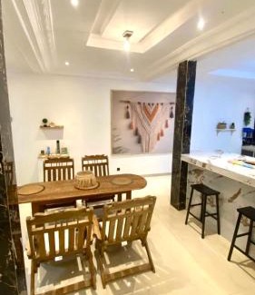 Pointe des Almadies House | Home TERANGA hébergement au premier étage