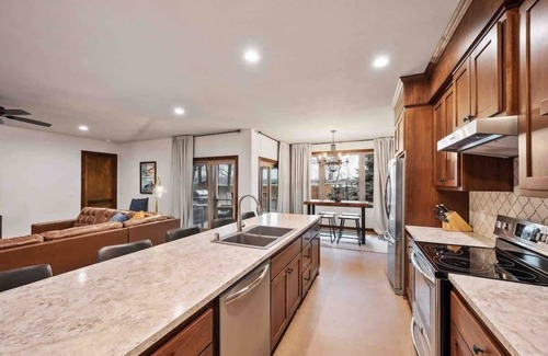 Elk River House | Home w/Lake Access-3BR-2BA-1 level, Month stay Ok