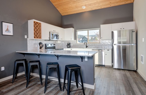 Big Sky House | Home w/private hot tub & fireplace close to Town Center & Resort - Mountain to Meadow Ski Chalet