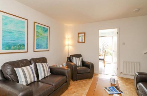 Wyke Regis House | Home Waters
