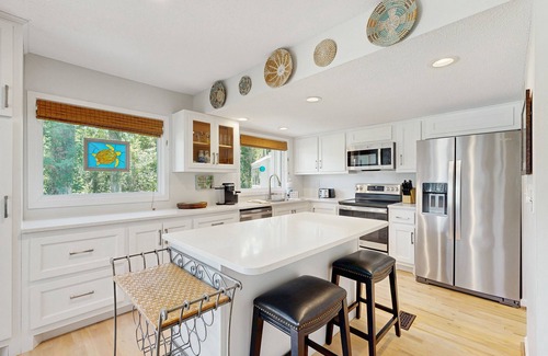 Ocean Ridge House | Home with patio, golf views, close to beach and restaurants