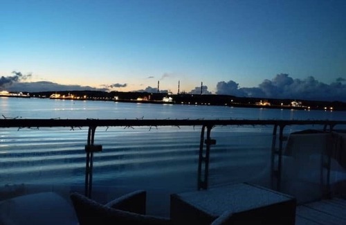 Milford Haven House | Home with Sea Views and Balcony on a Private Quay, Milford Haven, Pembrokeshire