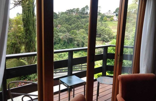 Jardim Manancial House | HOME WOOD VILLAGE HOUSE