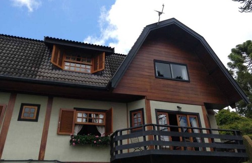 Jardim Manancial House | HOME WOOD VILLAGE HOUSE