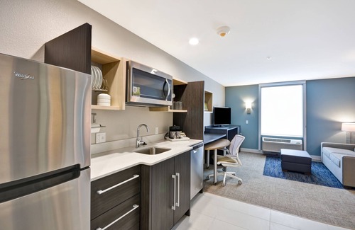 Jackson Hotel | Home2 Suites by Hilton Jackson MI
