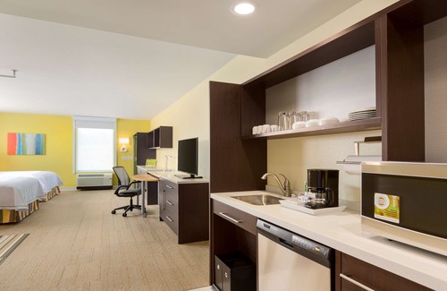 Austintown Hotel | Home2 Suites by Hilton Youngstown West/Austintown