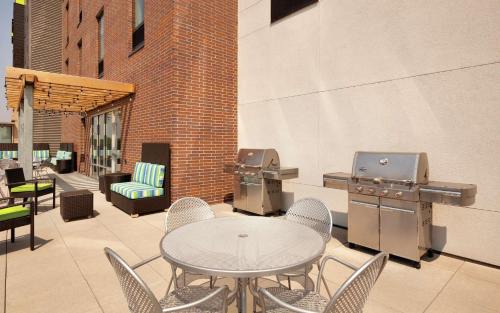 West Bloomington Hotel | Home2 Suites by Hilton Minneapolis Bloomington