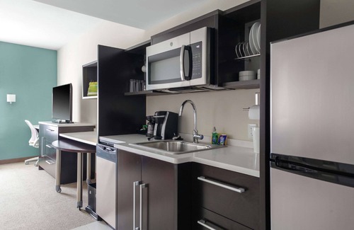 Fairgrounds Hotel | Home2 Suites by Hilton Louisville Airport/Expo Center, KY