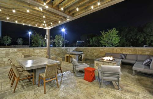 Westchase Hotel | Home2 Suites Houston Westchase