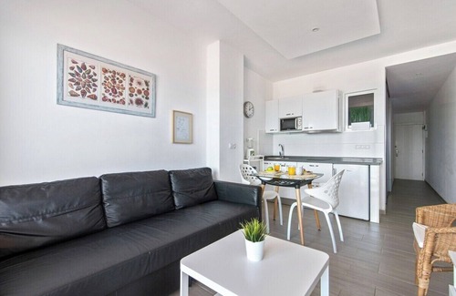 Las Palmas de Gran Canaria Apartment | Home2Book Cozy Apartment Beach Front Las Canteras