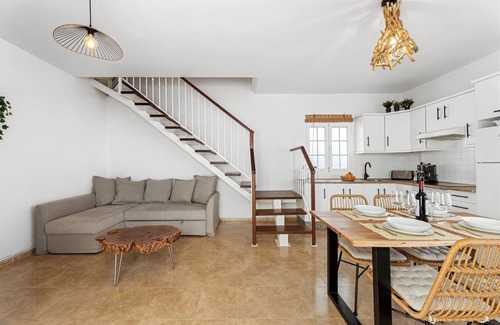 Orzola Apartment | Home2Book Delightful Órzola Duplex by the Coast