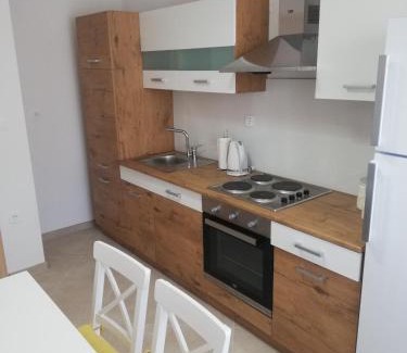 Brodarica Apartment | Home4U