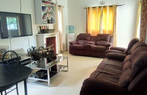 Eldoret House | Homely, 3 bedroom bungalow in Elgonview Eldoret.