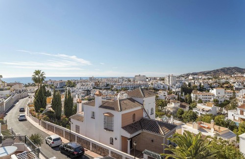 Nerja Apartment | Homely apartment, 2 big terraces, stunning views and pool