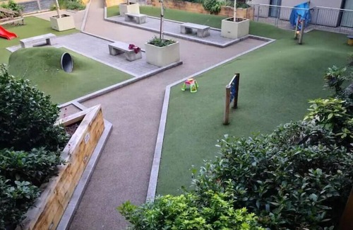 Bethnal Green Apartment | Homely Spacious 3 bedrooms duplex roof-top next Victoria Park & Regent's canal