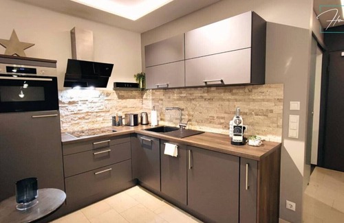 Ramersdorf Apartment | Homely Stay - Studio P1