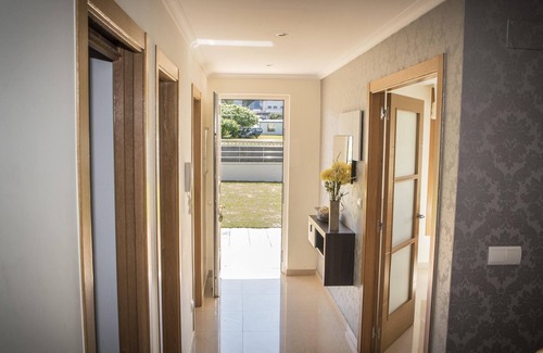 Burela House | Homerez - 80 m away from the beach! House for 8 ppl. with sea view at Burela