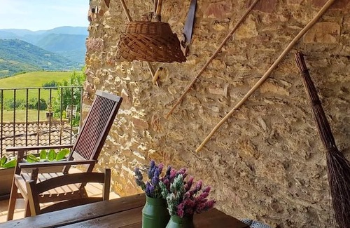 Ardanue Apartment | Homerez - Amazing appartement for 4 ppl. with terrace at Ardanué