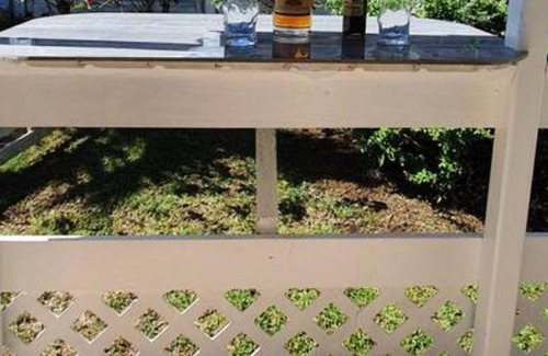 Fontaine de Moutte House | Homerez - Amazing bungalow for 2 ppl. with garden and terrace at Fort-de-France