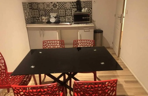 Saint-Eloy-les-Mines Apartment | Homerez - Apartment in Saint-Éloy-les-Mines.