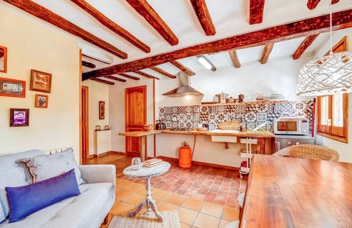 Denuy Apartment | Homerez - Apartment in Ardanué