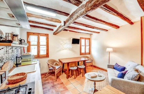 Denuy Apartment | Homerez - Apartment in Ardanué