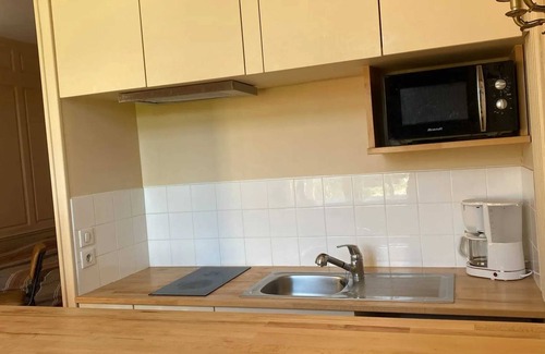 Les Andelys Apartment | Homerez - Apartment Les Andelys