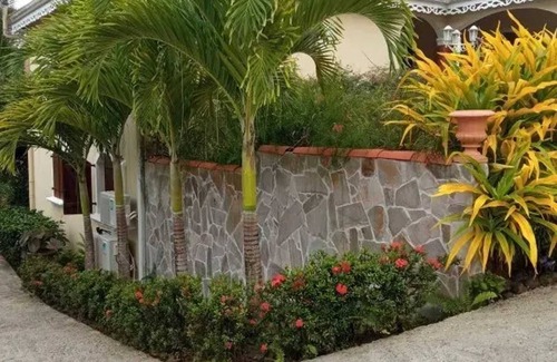 Saint-Joseph Apartment | Homerez - Apartment in Le Morne-des-Esses