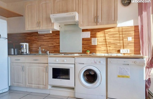 Les Arenes Apartment | Homerez - Apt in Canet-en-Roussillon