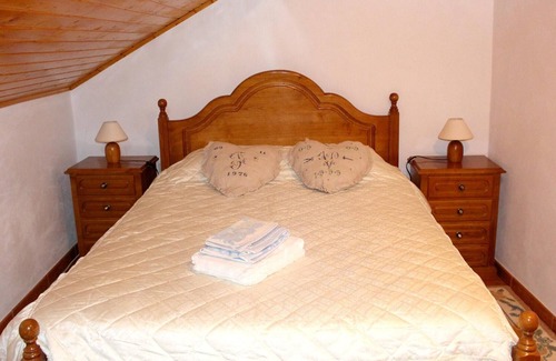 Montalegre House | Homerez - Beautiful house for 5 ppl. with terrace at Paredes do Rio