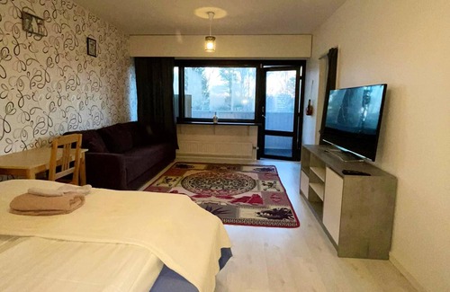 Alppiharju Apartment | Homerez - Beautiful studio for 3 ppl. with balcony at Helsinki