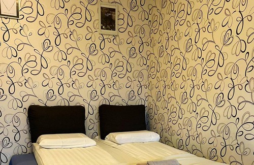 Alppiharju Apartment | Homerez - Beautiful studio for 3 ppl. with balcony at Helsinki