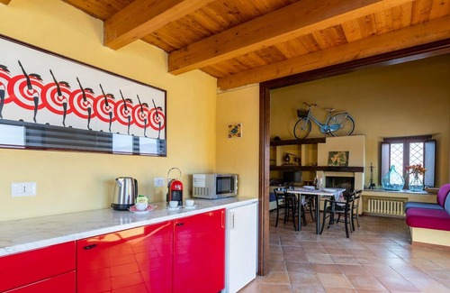 Vesime Villa | Homerez - Beautiful villa for 2 ppl. with swimming-pool at Vesime